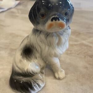 Vintage Marutomoware Pekingese ceramic figurine